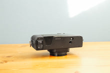 画像をギャラリービューアに読み込む, KONICA C35AF2 【完動品】