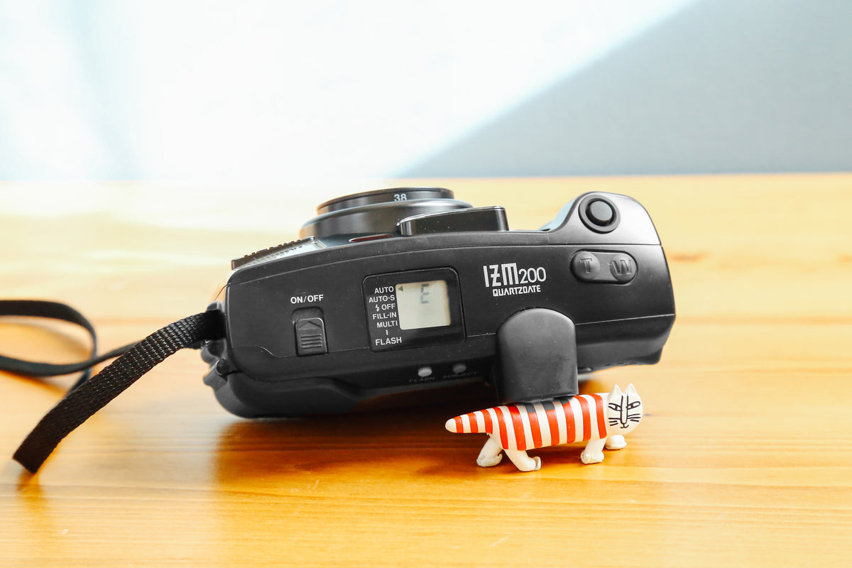 【動作確認済】 Olympus IZM 200 F0820-26ID p OLYMPUS - 動作確認済み OLYMPUS IZM 200 QUARTZDATE カメラの