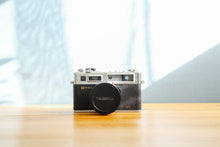 画像をギャラリービューアに読み込む, YASHICA Electro35GS【完動品】