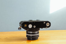 画像をギャラリービューアに読み込む, Nikon FE【完動品】
