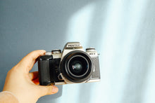 Load image into Gallery viewer, PENTAX MZ-3 Lens 35mmF2AL