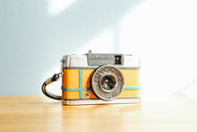 Load image into Gallery viewer, OLYMPUS PEN-EE