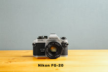 画像をギャラリービューアに読み込む, Nikon FG-20(SV)【完動品】