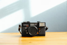 画像をギャラリービューアに読み込む, KONICA C35EF【完動品】