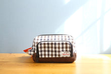 画像をギャラリービューアに読み込む, ヌーボナタリー ボーダーネイビー カメラポーチ【新品】選べる2色