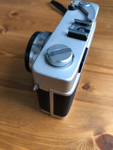 画像をギャラリービューアに読み込む, KONICA C35【完動品】