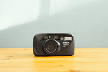 画像をギャラリービューアに読み込む, Nikon Zoom100AF【完動品】