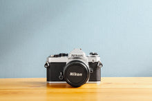 画像をギャラリービューアに読み込む, Nikon FE【完動品】