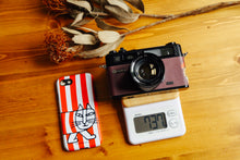 ç»åãã®ã£ã©ãªãŒãã¥ãŒã¢ã«èªã¿èŸŒã, YASHICA Electro 35 GT Xmas Special Editionðãå®ååããå®åæžã¿ã