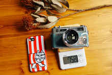 ç»åãã®ã£ã©ãªãŒãã¥ãŒã¢ã«èªã¿èŸŒã, YASHICA Electro 35  Xmas Special EditionðSanta Clausãå®ååããå®åæžã¿ã