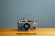 ç»åãã®ã£ã©ãªãŒãã¥ãŒã¢ã«èªã¿èŸŒã, YASHICA Electro 35  Xmas Special EditionðSanta Clausãå®ååããå®åæžã¿ã