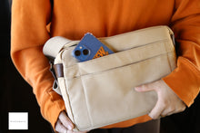 画像をギャラリービューアに読み込む, Nikon ベージュ ショルダーカメラバッグ【未使用❗️】