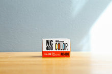 画像をギャラリービューアに読み込む, wolfencolornc400 eincamera filmcamera