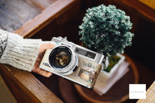 Load image into Gallery viewer, YASHICAElectro35 yashicafilmcamera eincamera