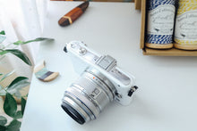 画像をギャラリービューアに読み込む, OLYMPUS E-PM1【完動品】【実写済み❗️】▪️オールドコンデジ▪️デジタル一眼ミラーレスカメラ