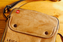 画像をギャラリービューアに読み込む, LEICA 貴重なドイツ製❗️カメラバッグ ヴィンテージ