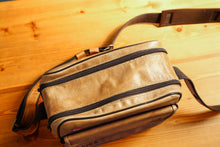 画像をギャラリービューアに読み込む, LEICA 貴重なドイツ製❗️カメラバッグ ヴィンテージ