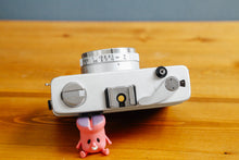 画像をギャラリービューアに読み込む, Konica C35 Flashmatic【完動品】