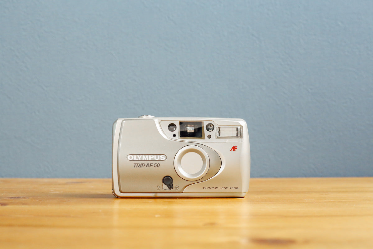 【激レア未使用】OLYMPUS TRIP AF 50 コンパクトフィルムカメラ 激レア未使用】OLYMPUS TRIP AF 50 コンパクトフィルムカメラ