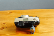 画像をギャラリービューアに読み込む, PENTAX ESPIO105G【完動品】