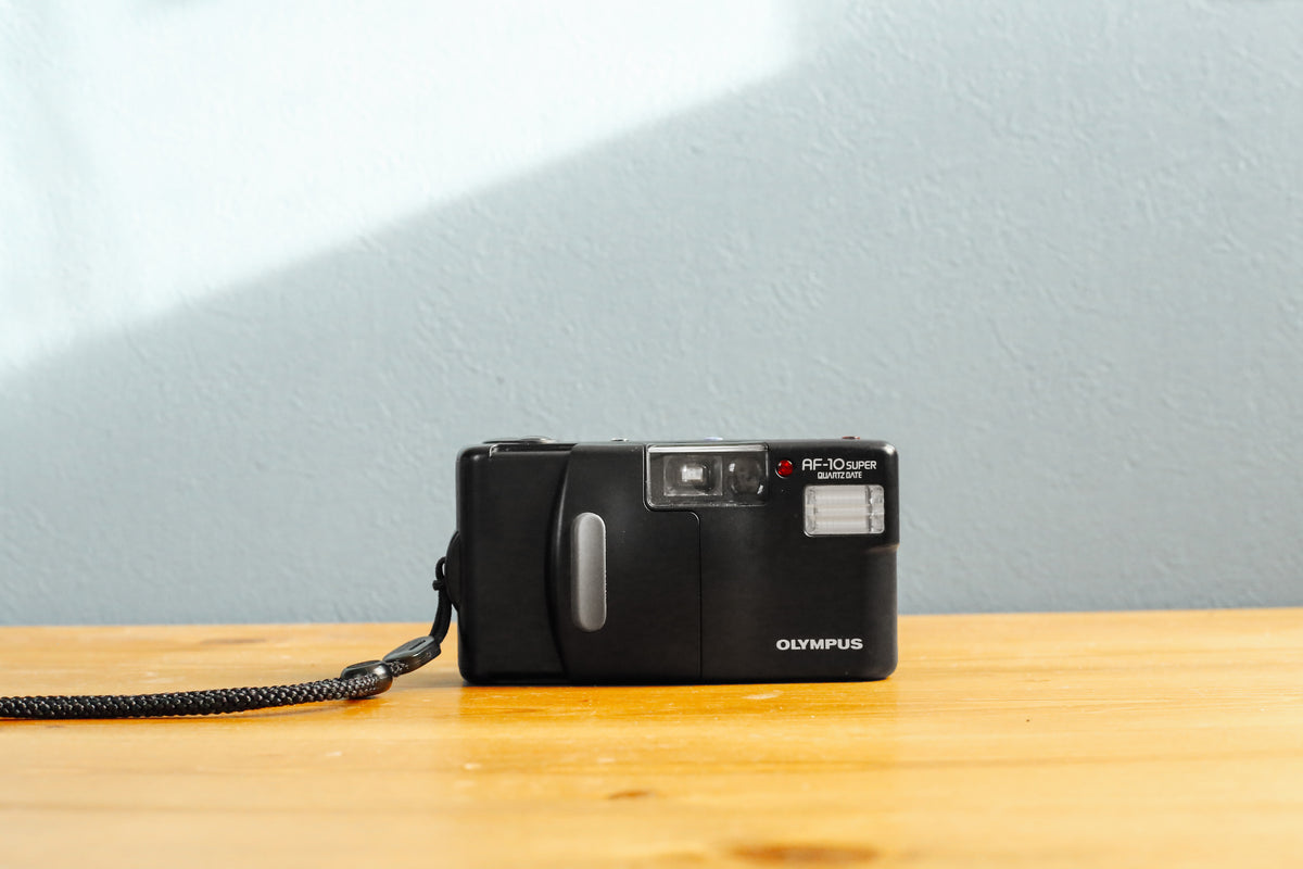 ☆実用美品☆ OLYMPUS オリンパス AF-10 QUARTZ DATE (1388565) ☆動作
