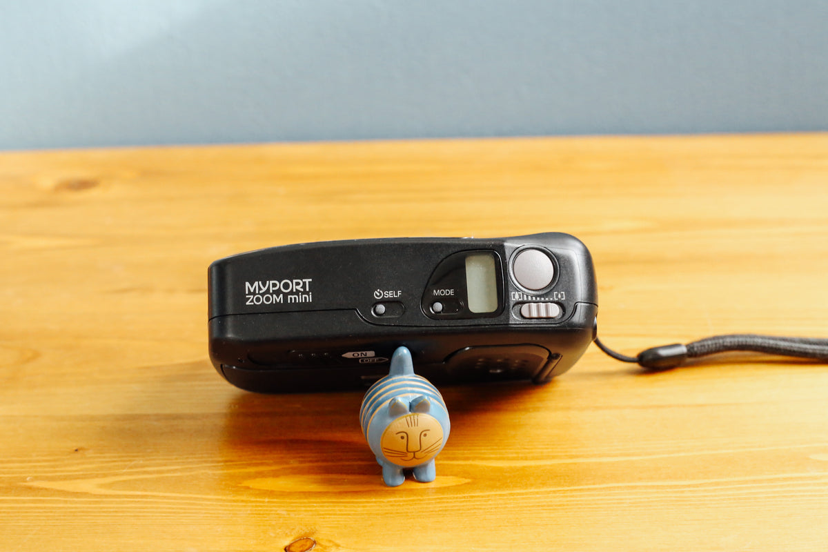 アパレル通販サイトランキング RICOH Camera Ein – Mini【完動品】 Zoom Myport フィルムカメラ