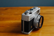 画像をギャラリービューアに読み込む, KONICA C35【完動品】