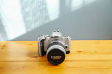 画像をギャラリービューアに読み込む, Canon EOS Kiss5【完動品】珍しいストラップ付き❗️