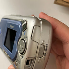 画像をギャラリービューアに読み込む, Nikon COOLPIX2500【完動品】
