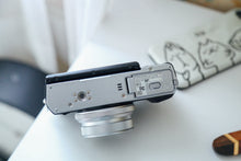 画像をギャラリービューアに読み込む, FUJIFILM X30 【希少❗️】【完動品】▪️オールドコンデジ▪️デジタルカメラ