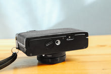 画像をギャラリービューアに読み込む, Konica C35 Flash Matic (BK)【完動品】