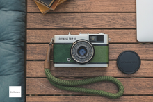 画像をギャラリービューアに読み込む, OLYMPUS TRIP35 新緑の庭🌿【完動品】王道スナップカメラ
