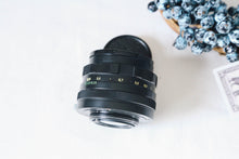 Load image into Gallery viewer, HELIOS-44M 58mm F2 M42 Screw Mount Lens【完動品】PENTAX SP/SPF/SV対応！バブルボケの名玉✨
