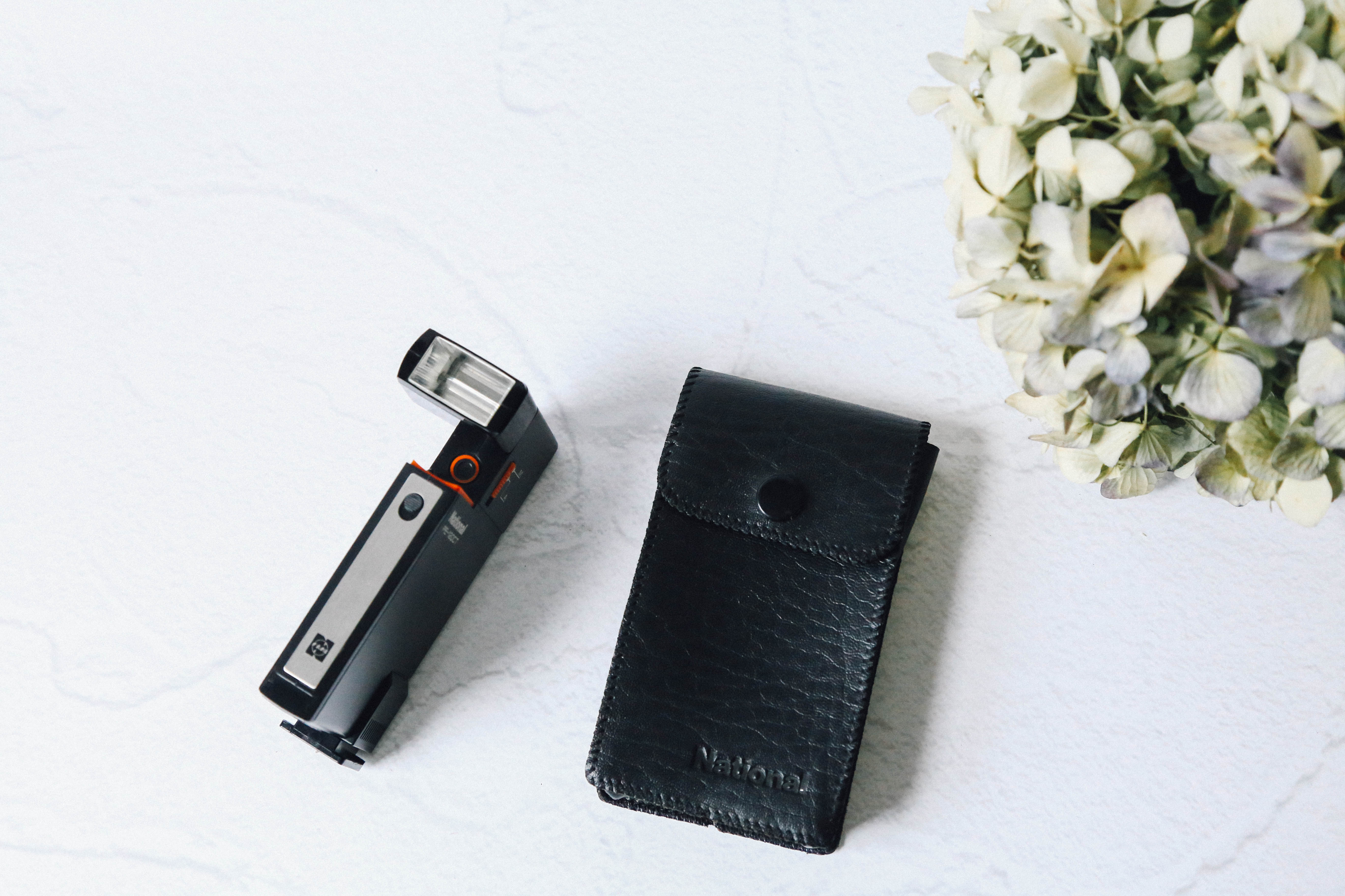 National PE-120CT【完動品】フラッシュ・ストロボ – Ein Camera