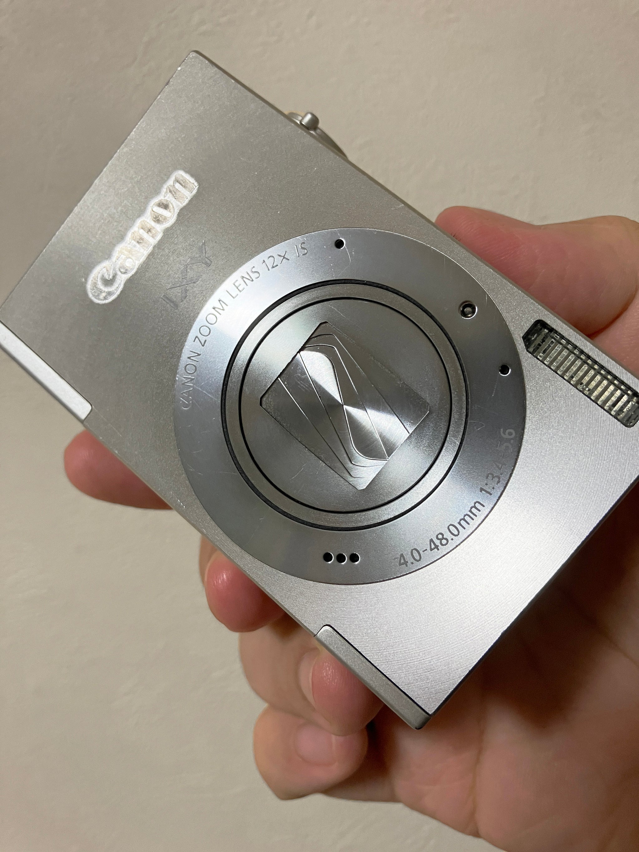 デジタルカメラ Canon/IXY3 Amazon | Canon デジタルカメラ IXY 3 約1010万画素 光学12倍