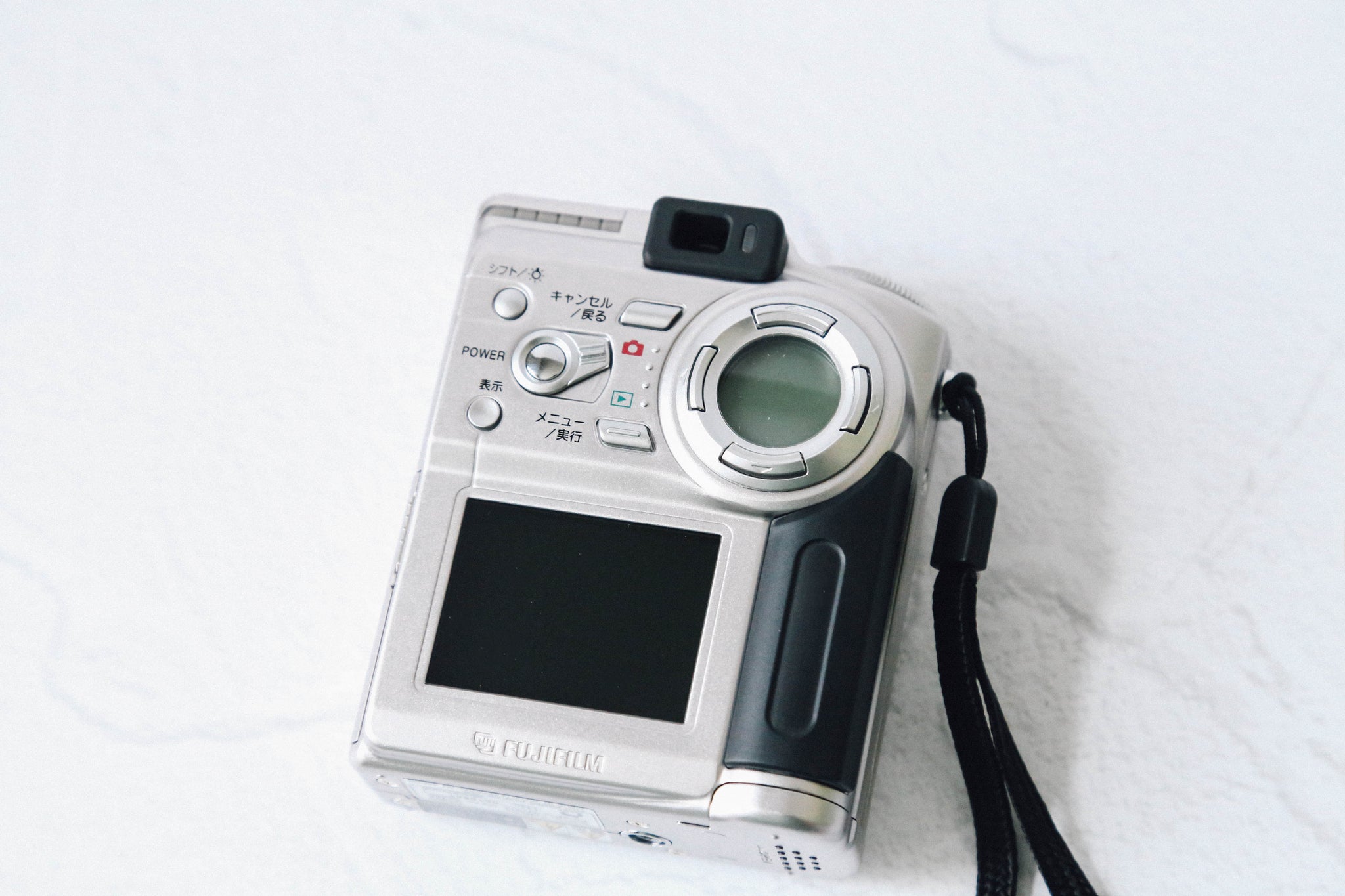 ♥︎◇オールドコンデジ♪ ◇FUJIFILM finepix 4700Z FUJIFILM FinePix 4700z【完動品】【希少✨】【美品❗️】フル