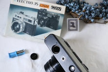 画像をギャラリービューアに読み込む, YASHICA Electro 35 GTN【完動品】クリスマス限定モデル🎄暖炉の前の夜を写す1台✨
