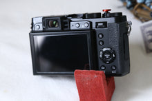 画像をギャラリービューアに読み込む, FUJIFILM X30 ブラック 🐦‍⬛  【完動品・希少✨】入手困難 ❗️オールドコンデジ
