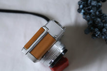 Load image into Gallery viewer, お客様フルオーダー🔧✨KONICA C35 カフェオレカラー☕️🍪｜完動品・分解清掃済み｜初心者さんに人気の名機フィルムカメラ
