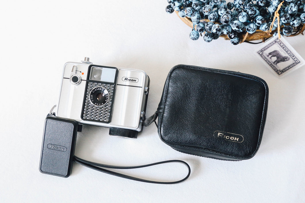 ✽AUTO　HALF　ＳＥ✽ オートハーフ✽ハーフカメラ✽タイマー付 RICOH AUTO HALF SE セルフタイマー付き 🎯ハーフカメラ【完動品・分解
