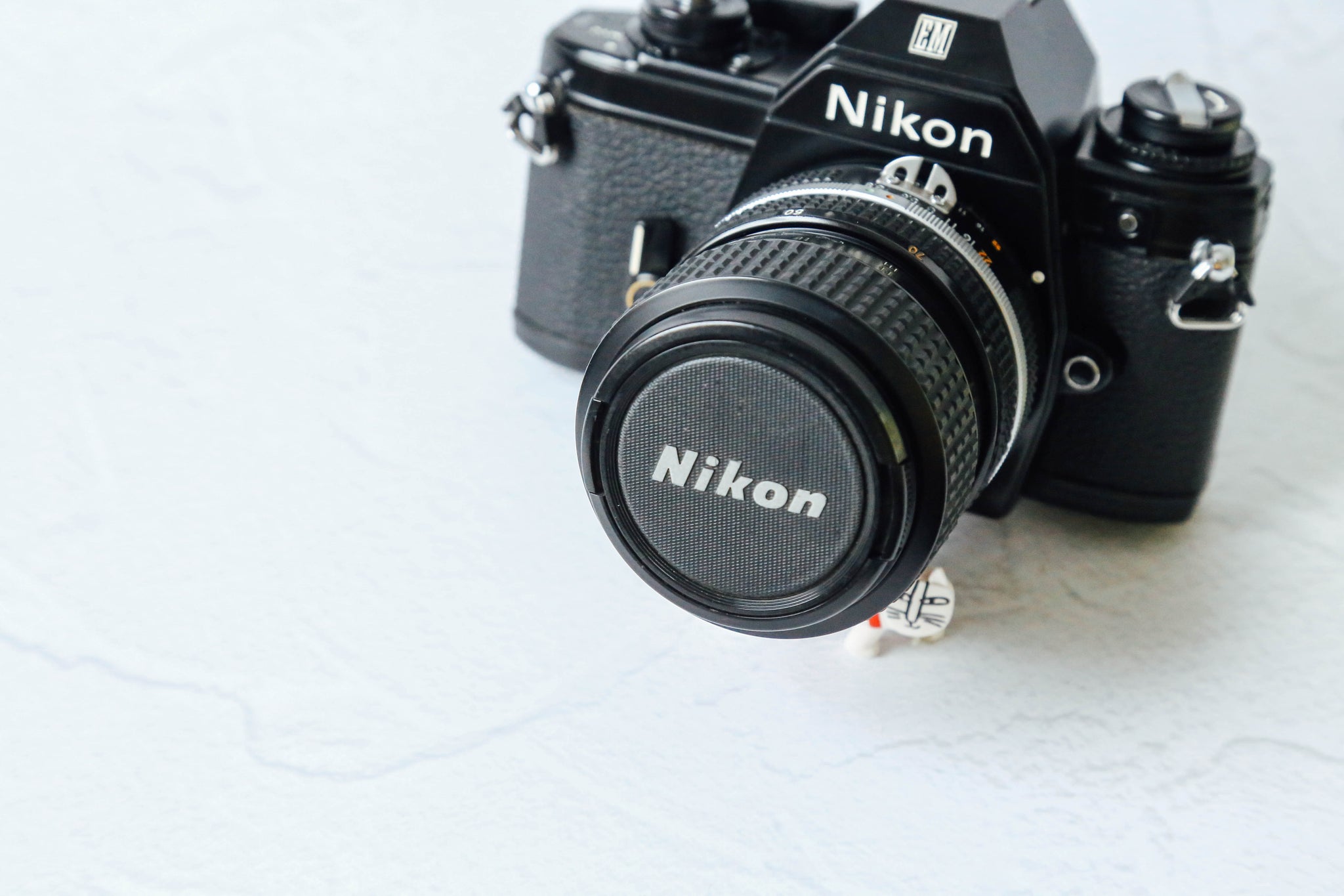 ニコン NIKON EM フィルムカメラ Tamron 35-70mm f3.5 Nikon FM with Tamron 35-70mm f3.5 – Reliabilty and