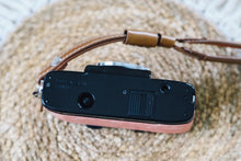 Load image into Gallery viewer, OLYMPUS PEN EF Cherry Blossom🦩【完動品】フラッシュ付きハーフカメラ
