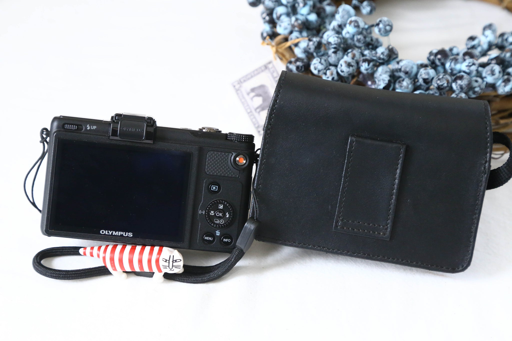 OLYMPUS XZ-1 ブラック🐦‍⬛｜明るいF1.8レンズ搭載✨ CCDセンサーの名