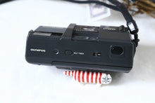 Load image into Gallery viewer, OLYMPUS AF-1｜明るいF2.8レンズ搭載💡 人気の全自動コンパクトフィルムカメラ【完動品】
