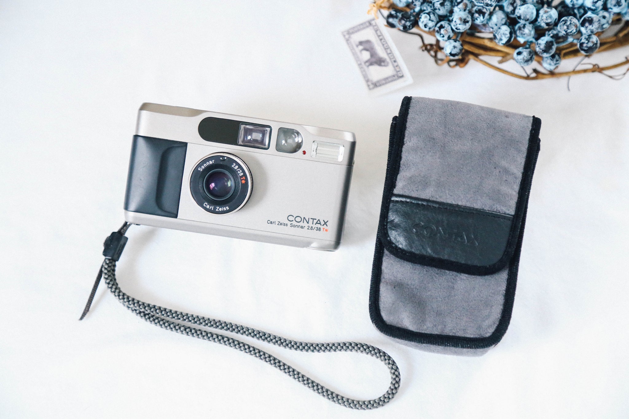 CONTAX T2 チタンシルバー｜バブル時代の名機✨ 年々価値が上がる高級