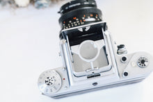 画像をギャラリービューアに読み込む, PENTACON six TL【完動品】ウエストレベルファインダー搭載・中判のクラシック名機📷
