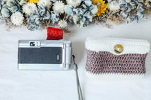 画像をギャラリービューアに読み込む, FUJIFILM NATURA NS｜完動品・毛糸のポーチ付き🧶軽量コンパクトな高感度フィルムカメラ📷✨
