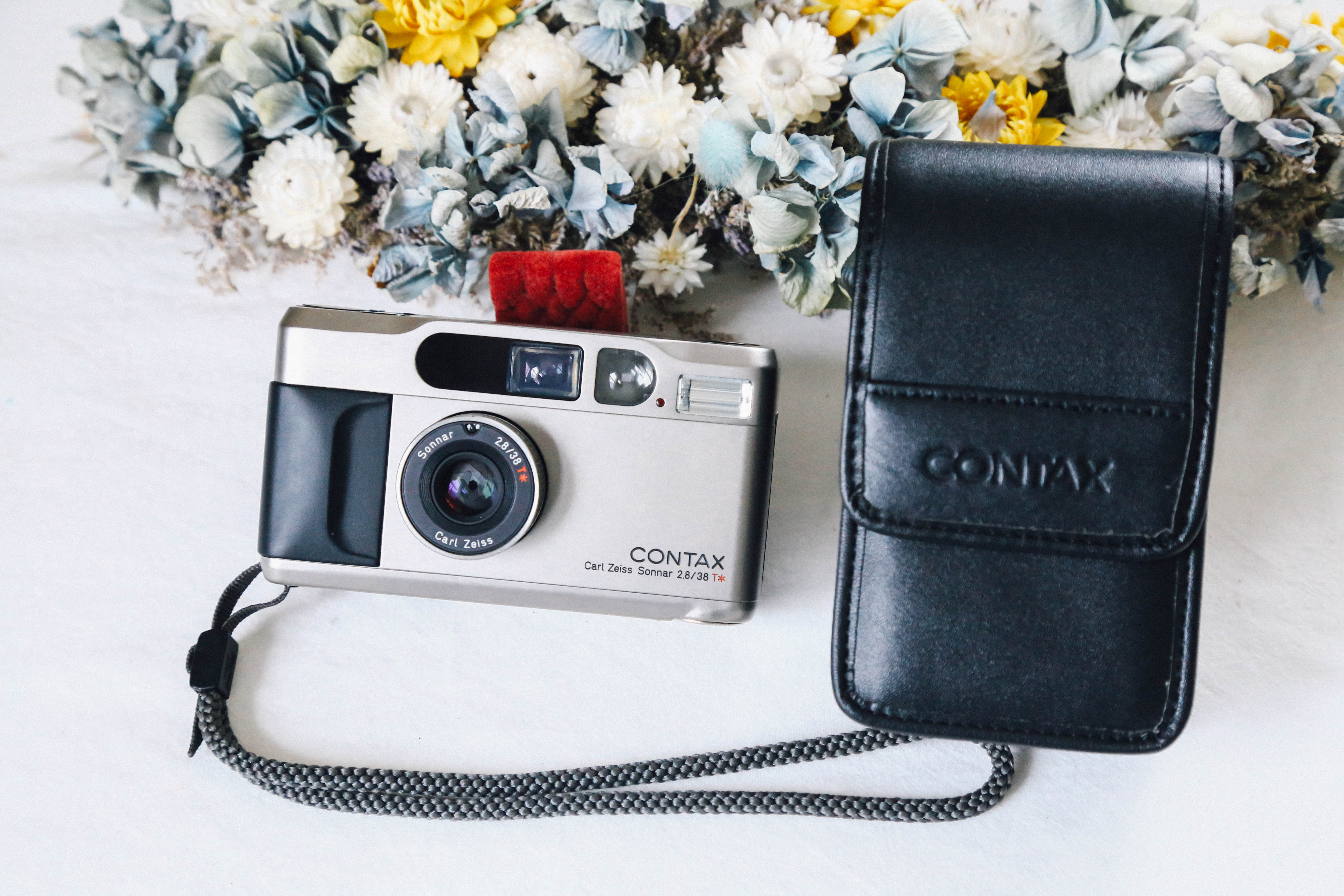 📸CONTAX T2＋データバック付き｜ケース＆データバック付き【完動品
