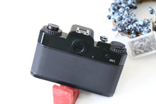 画像をギャラリービューアに読み込む, Rolleiflex SL35 M &amp; Voigtlander 50mm F1.8【完動品✨】希少モデル❗️ローライ35mm一眼レフ
