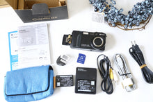 Load image into Gallery viewer, RICOH Caplio GX｜希少ブラックボディ🐦‍⬛ フィルムっぽい写りのオールドコンデジ📸 SDカード＆単三電池対応🔋【完動品】
